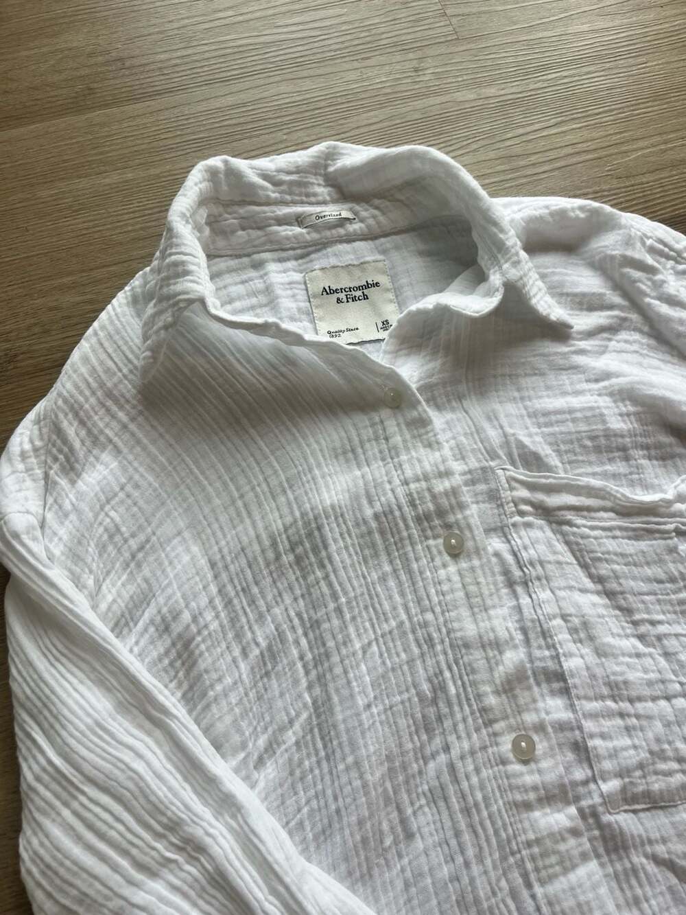 Abercrombie & Fitch, Oversized White Gauze Button-Up, Beach Cover Up, XS